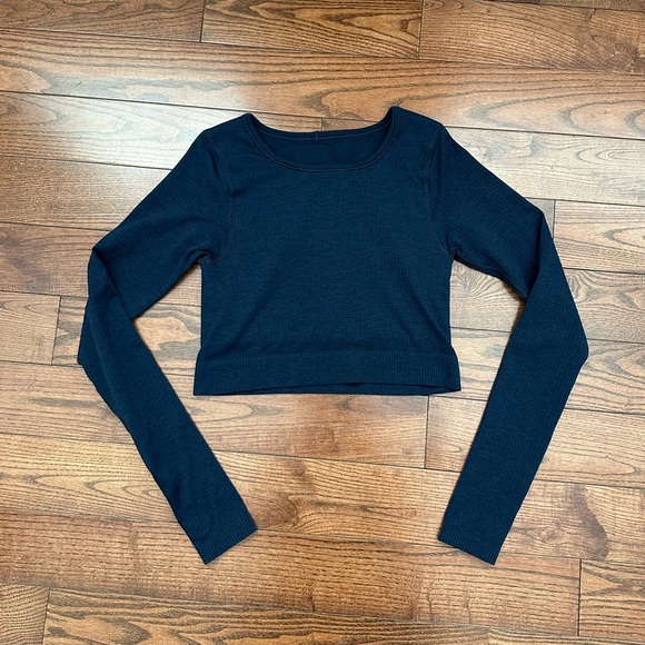 Lululemon Ebb to Street Long Sleeve - Picture 6 of 11